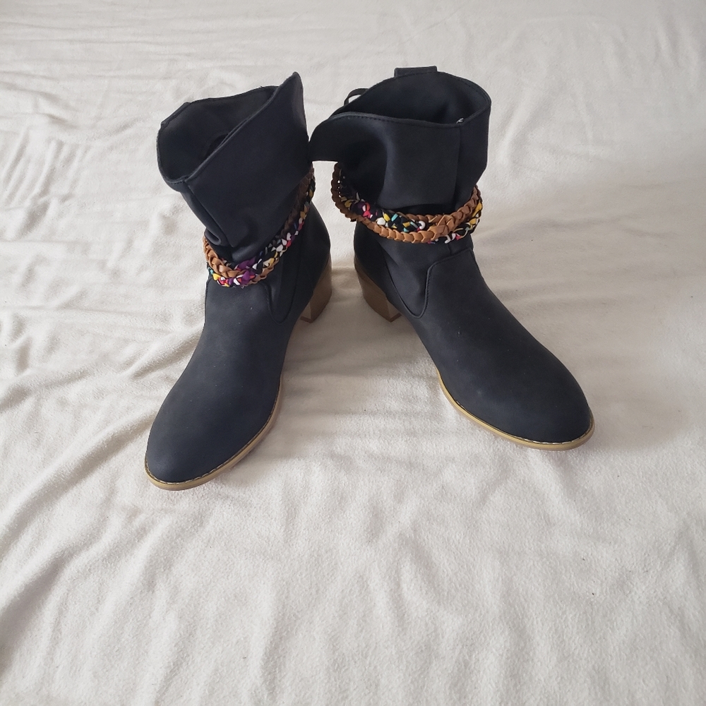 Womens boots